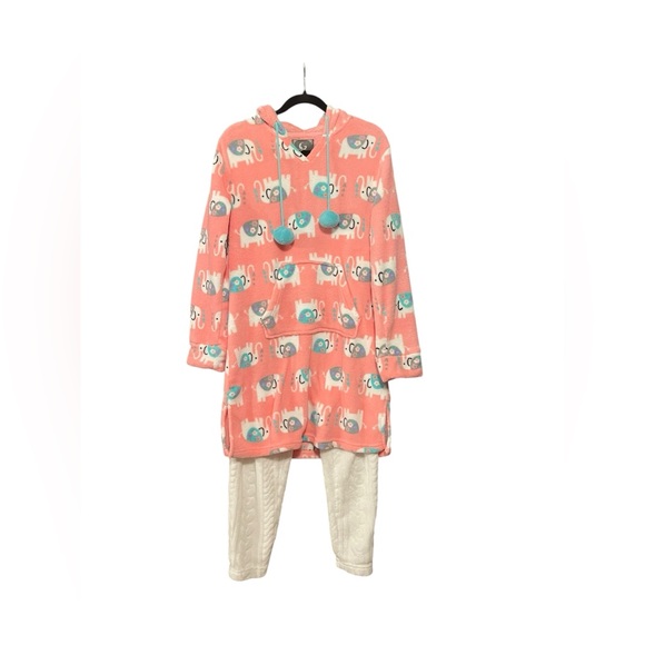 Cozy Pink Elephant Lounge Set - Picture 2 of 6